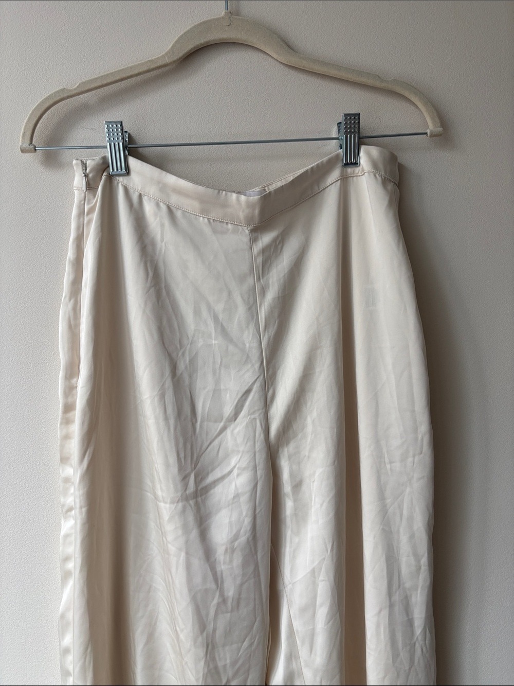 Meshki Off-White Wide Leg Trousers - Picture 3 of 4
